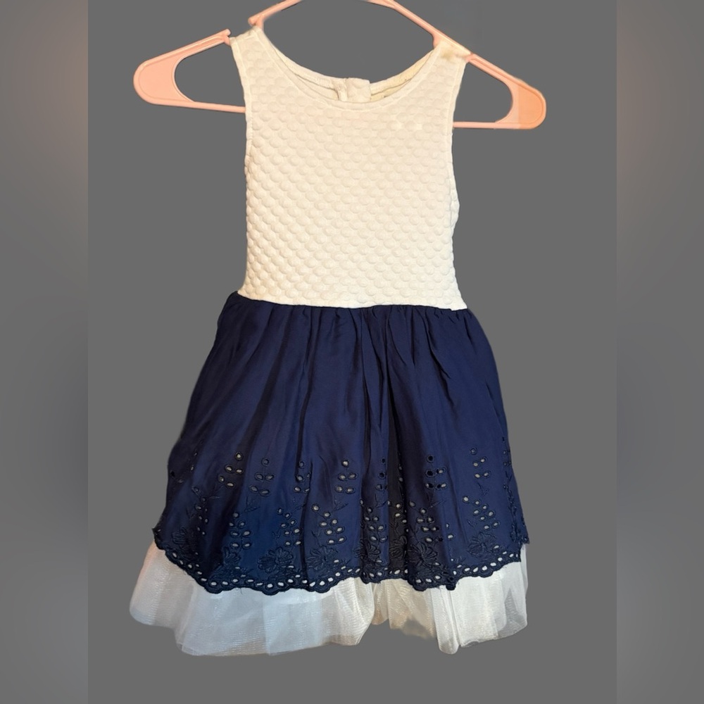Little girls white and navy dress with tool. Size 4.
